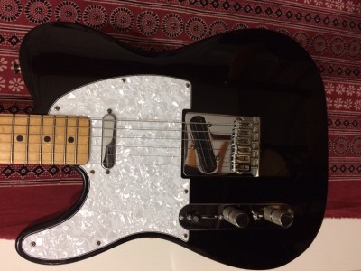 Fender-tele-MIM-hot-rail.JPG