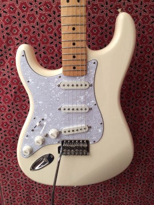 Fender -strat - MIM - 1.jpg