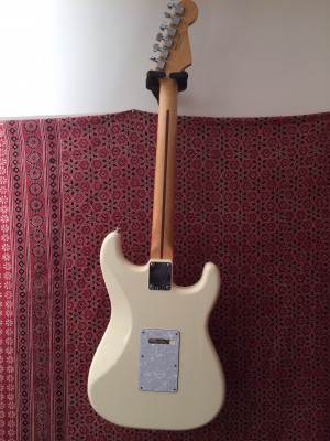 Fender -strat - MIM - 3.jpg