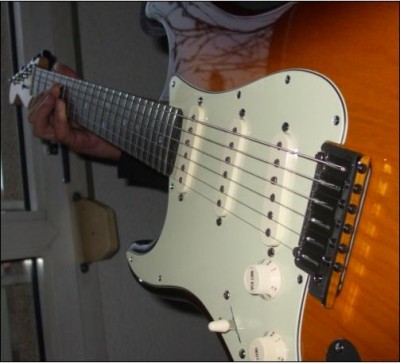 Strat Deluxe.JPG