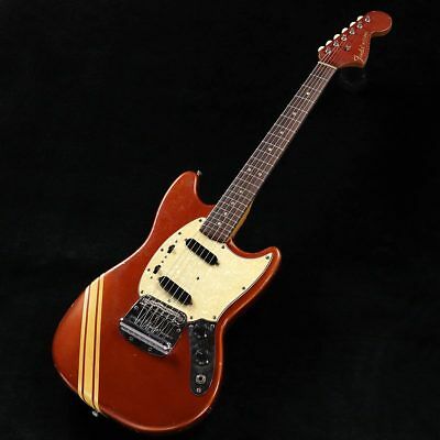 Used-Fender-USA-1969-MUSTANG-Candy-Apple-Red.jpg