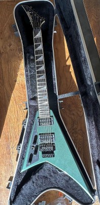 Jackson USA Select Series RR1  Darby Green.jpg