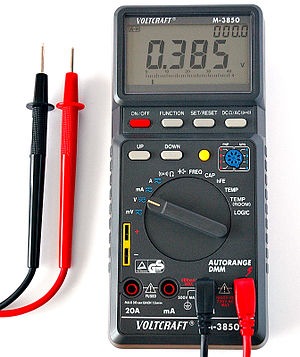 300px-Digital_Multimeter_Aka.jpg